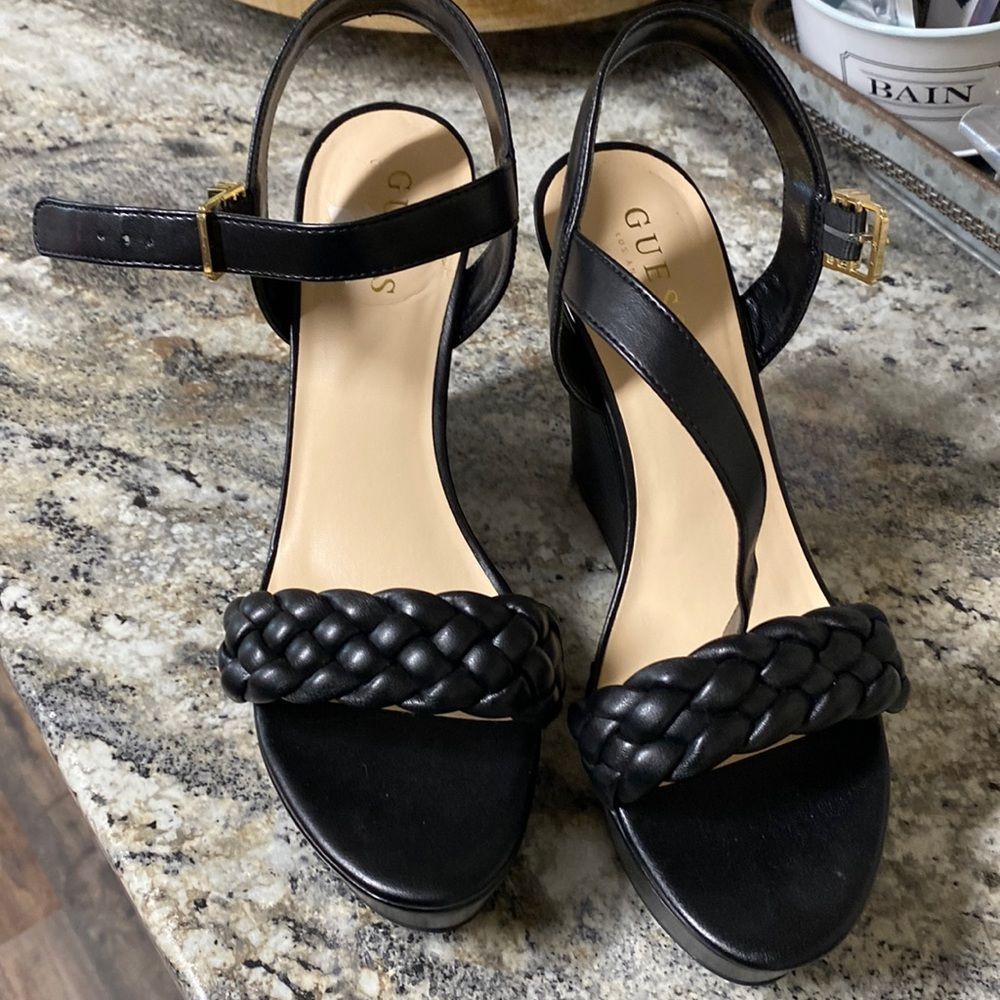 NWOT Guess Wedges